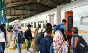 Usai Libur, 5 Stasiun di Daop 7 Madiun Masih ‘Kebanjiran’ Penumpang Kereta