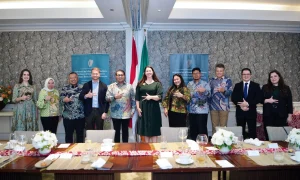 Hadiri Saint Patrick’s Day, Menteri Ekraf Ingin Irlandia Jadi Mitra Strategis Kembangkan Industri Kreatif Jadi Mitra1
